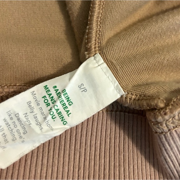 Aerie Velour light Brown Cropped Long Sleeve Hooded Full Zip Sweater Small - Picture 6 of 8